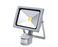 Aldi S&uuml;d  DYNAMAX&reg; LED-Strahler mit Bewegungsmelder